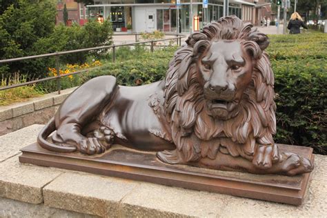 Free Images : wood, monument, statue, landmark, sculpture, art, stone carving, stone lion ...