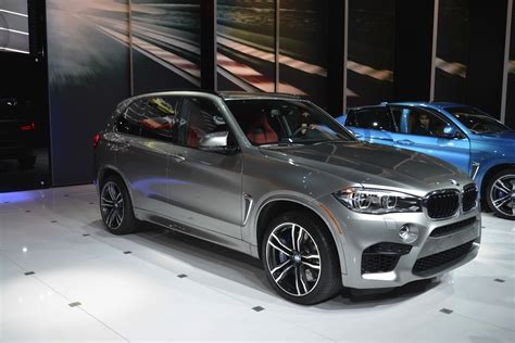 BMW X5 M and X6 M Show Up in LA with New Colors [Live Photos] - autoevolution