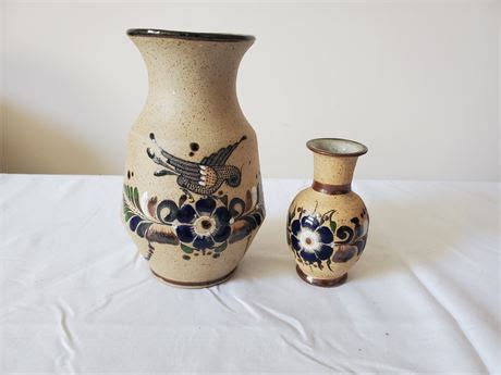 Great Finds Online Auctions - Pretty Mexican Folk Art Pottery Vases