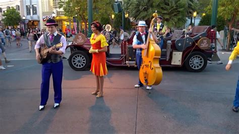 Disney California Adventure 5 and Dime Performance - YouTube