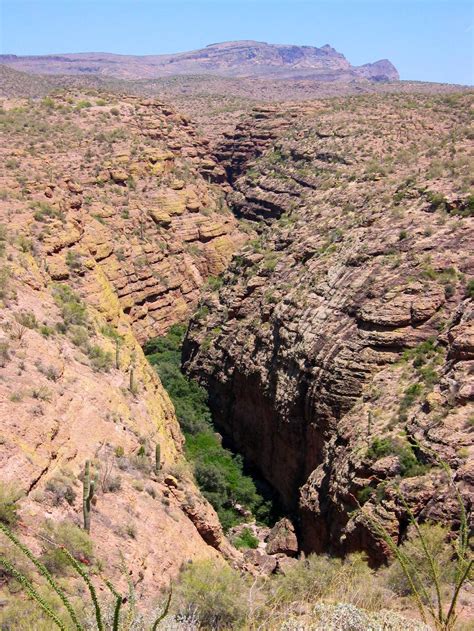 Apache Trail Canyon : Canyoneering : SummitPost