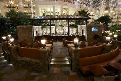 Nashville Tennessee Restaurants | Gaylord Opryland Resort & Convention Center