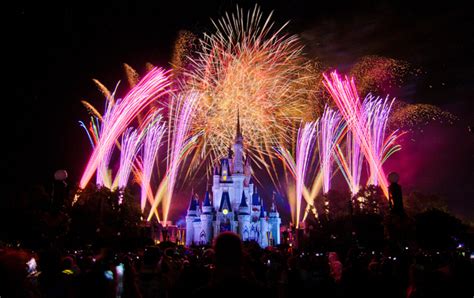 HalloWishes Fireworks Photos - Disney Tourist Blog