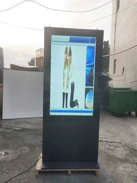 Floor Standing Outdoor LCD Advertising Screen Digital Signage Displays 55 Inch