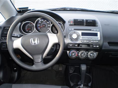 2007 Honda Fit - Interior Pictures - CarGurus