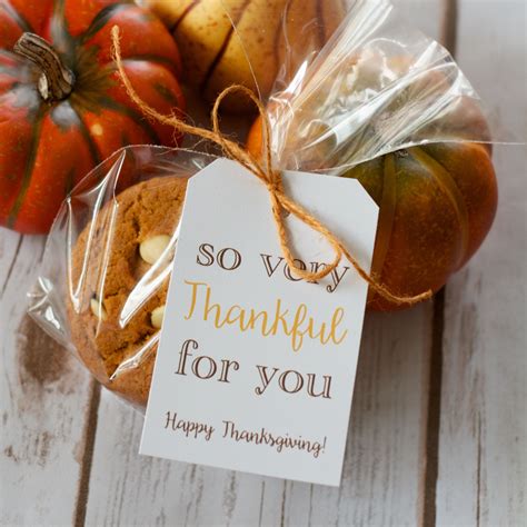 FREE So Very Thankful for You Gift Tag Printable | Thanksgiving gift ...