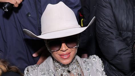 Beyonce's new country album holds the industry accountable