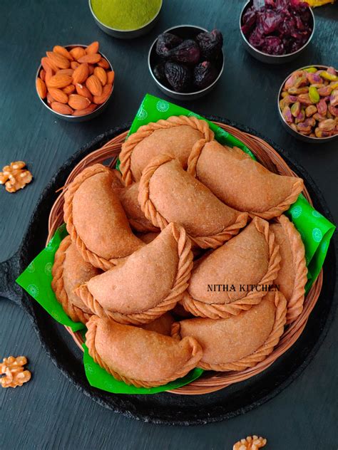 Baked Wheat Gujiya Mawa Gujiya Recipe - Nitha Kitchen