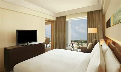 Chennai Hotels - Hilton Chennai Hotel - Chennai Accommodation