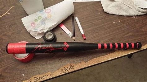 Harley Quinn Bat Cosplay - Costplayto