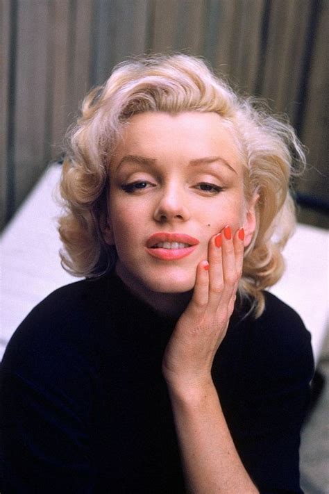 Skin сare methods by Marilyn Monroe