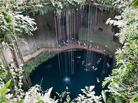 Sacred Cenote - Chichen Itza - Mexico | Ciudades mayas, Cuevas ...