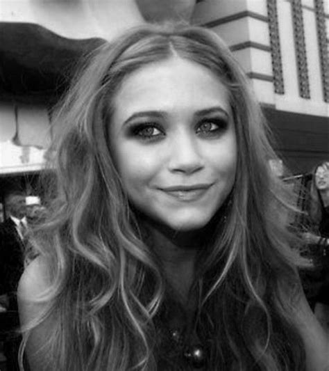 Pin by aurora on Olsen twins in 2023 | Olsen twins, Mary kate olsen ...