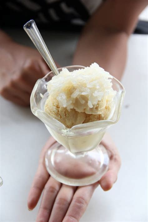 The Best Durian Ice Cream in Bangkok (ไอศกรีมทุเรียน)