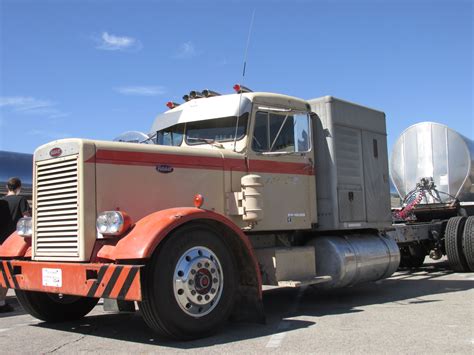 1950s Peterbilt | Vintage trucks, Trucks, Big trucks