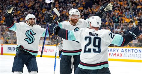 NHL Playoff Standings 2023: Latest Stanley Cup Odds and Wild-Card Predictions | News, Scores ...