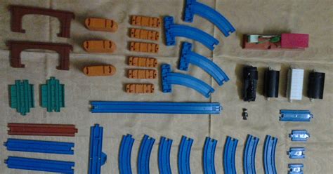 Toy Beans ...: TOMY TOMICA PLARAIL C12 Steam Train & Arched Bridge Rail Set