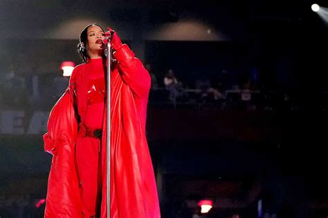 Rihanna's Super Bowl 2023 Halftime Show: Photos