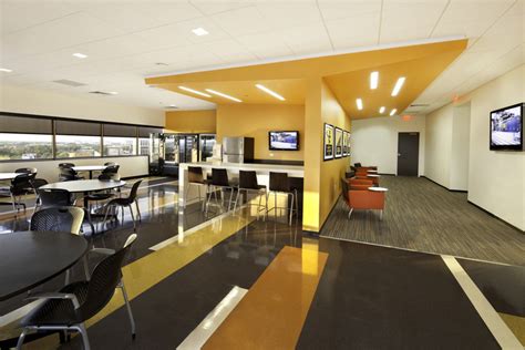 CSX Transportation's Jacksonville Offices | Office Snapshots