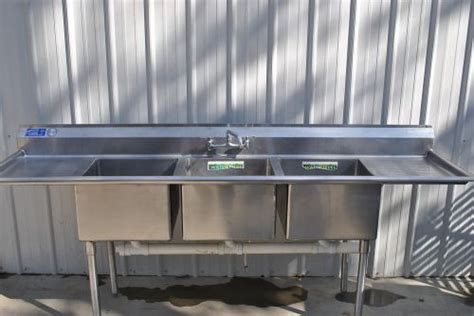 STAINLESS STEEL 3 COMPARTMENT SINK – TZSupplies.com