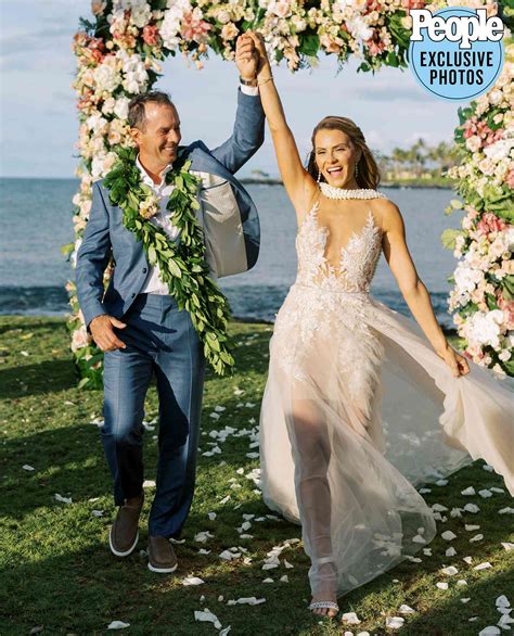 PGA Tour Golfer Mike Weir Marries Bachelor Alum Michelle Money