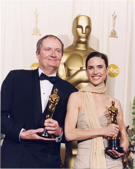 Jennifer Connelly Oscar 2025 - Rafa Romola