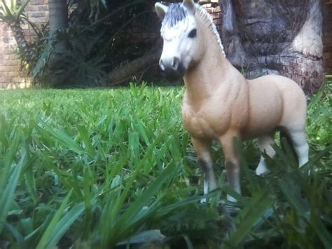 Schleich horse girl 400 | Wiki | Schleich Collectors Amino