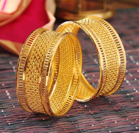 Gold Ring Designs, Gold Bangles Design, Gold Earrings Designs, Gold Jewellery Design, Fashion ...