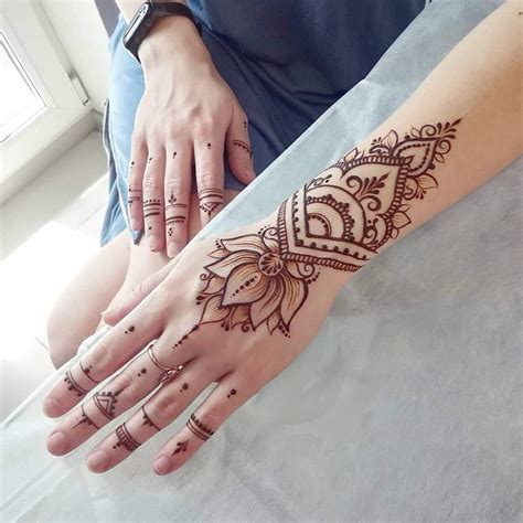 Buy DIVAWOO 12 Sheet Henna Tattoo Stencils, Hand Temporary Tattoo ...