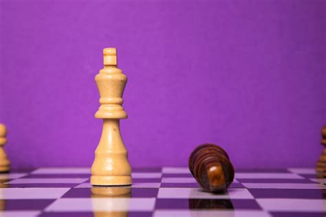 King of chess game - PixaHive