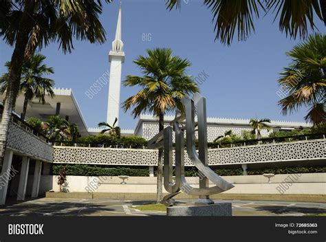 Malaysia National Image & Photo (Free Trial) | Bigstock