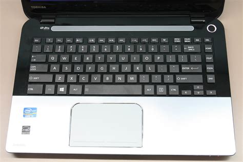 Toshiba Satellite S40t laptop - keyboard layout | Toshiba Sa… | Flickr