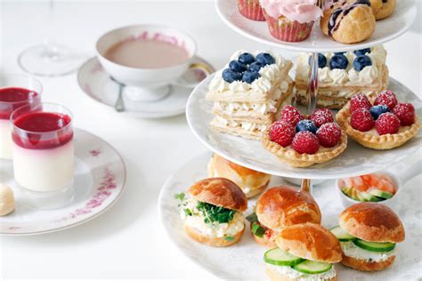 How to host the perfect afternoon tea party