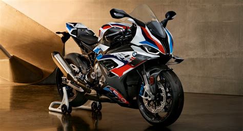 BMW M 1000 RR, Motor BMW Pertama yang Jadi Seri M - Carmudi Indonesia