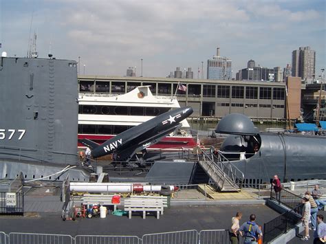 Free Stock Photo 610-uss_intrepid_museum_01186.jpg | freeimageslive