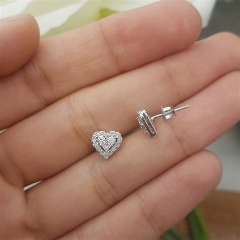 Buy 7.6 mm 0.55 Carat (ctw) 10K White Gold Round & Princess White Diamond Heart Shaped Earrings ...