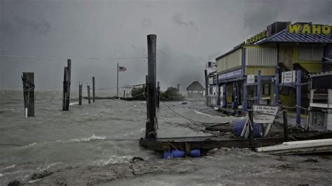 Florida Keys & Irma: Videos & Photos of the Storm & Damage | Heavy.com