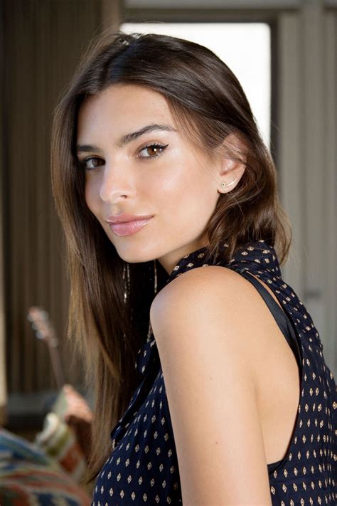 Emily Ratajkowski Photoshoot – August 2015 (+6 photos) • CelebMafia