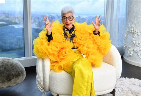 Fashion icon and ‘geriatric starlet’ Iris Apfel dies aged 102