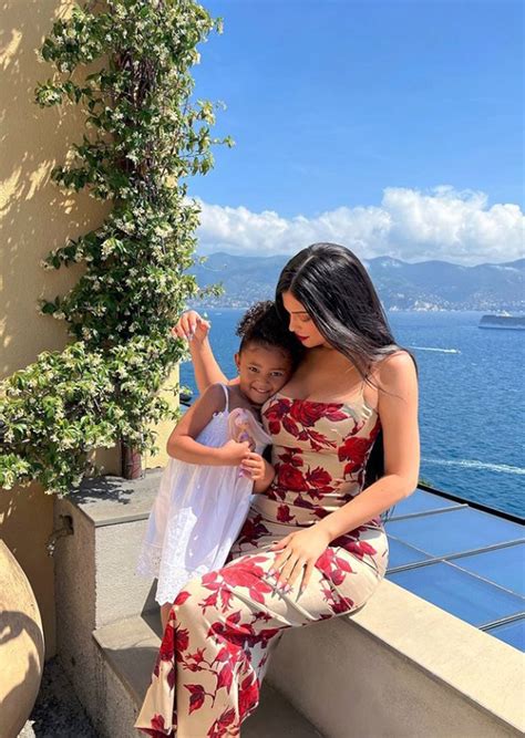 Kylie Jenner, Stormi take pics in Italy before Kourtney Kardashian wedding