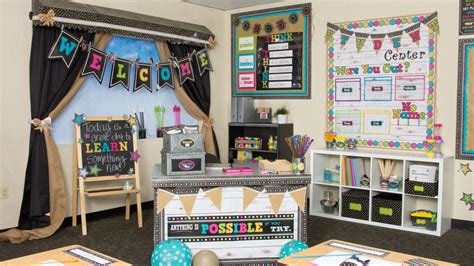 Chalkboard Brights « Classroom Decorations | Teacher Created Resources