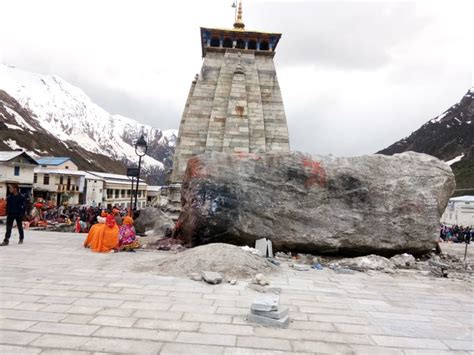 Kedarnath Flood Story And Reasons Behind Tragedy 2013