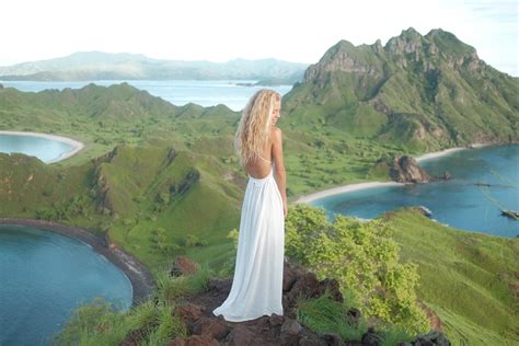 padar island komodo park national - Flores Komodo Packages, Bali Komodo ...