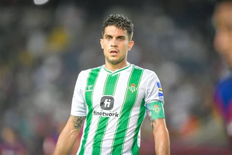 Marc Bartra, una temporada más en el Real Betis Balompié