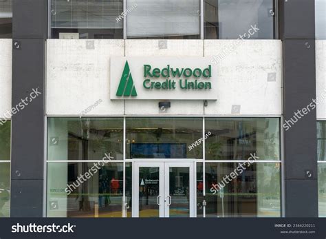 Redwood Credit Union Office San Francisco Stock Photo 2344220211 ...