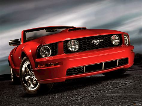 Images of Mustang GT Convertible 2005–08 (2048x1536)