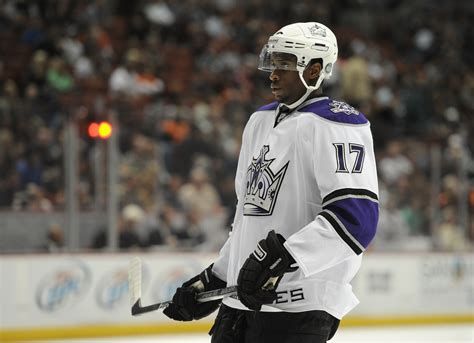 Toronto Maple Leafs: Who Is Wayne Simmonds and Why Do They Want Him? | News, Scores, Highlights ...