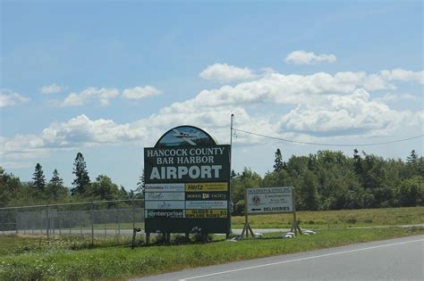 Silver Airways Will Join Hancock County-Bar Harbor Airport For Busy Summer Season | Maine Public