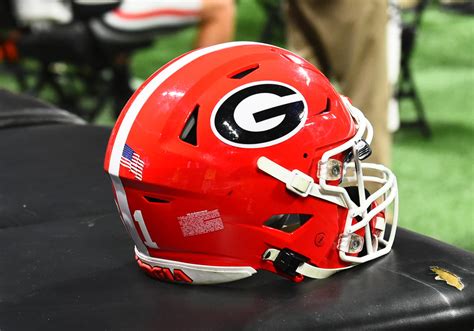 Georgia Bulldogs’ New Coaching Staff Enhancing Offensive Strategy ...