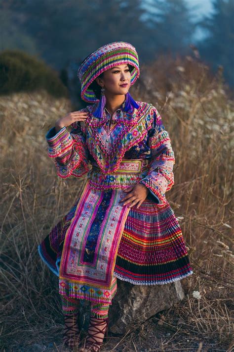 Hmong suav outfit | Hmong clothes, Hmong fashion, Traditional outfits